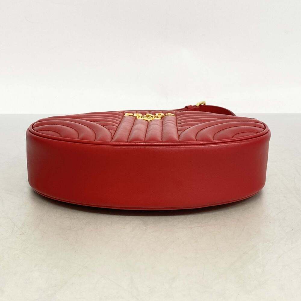 PRADA Red Leather Shoulder Bag - Picture 3 of 9